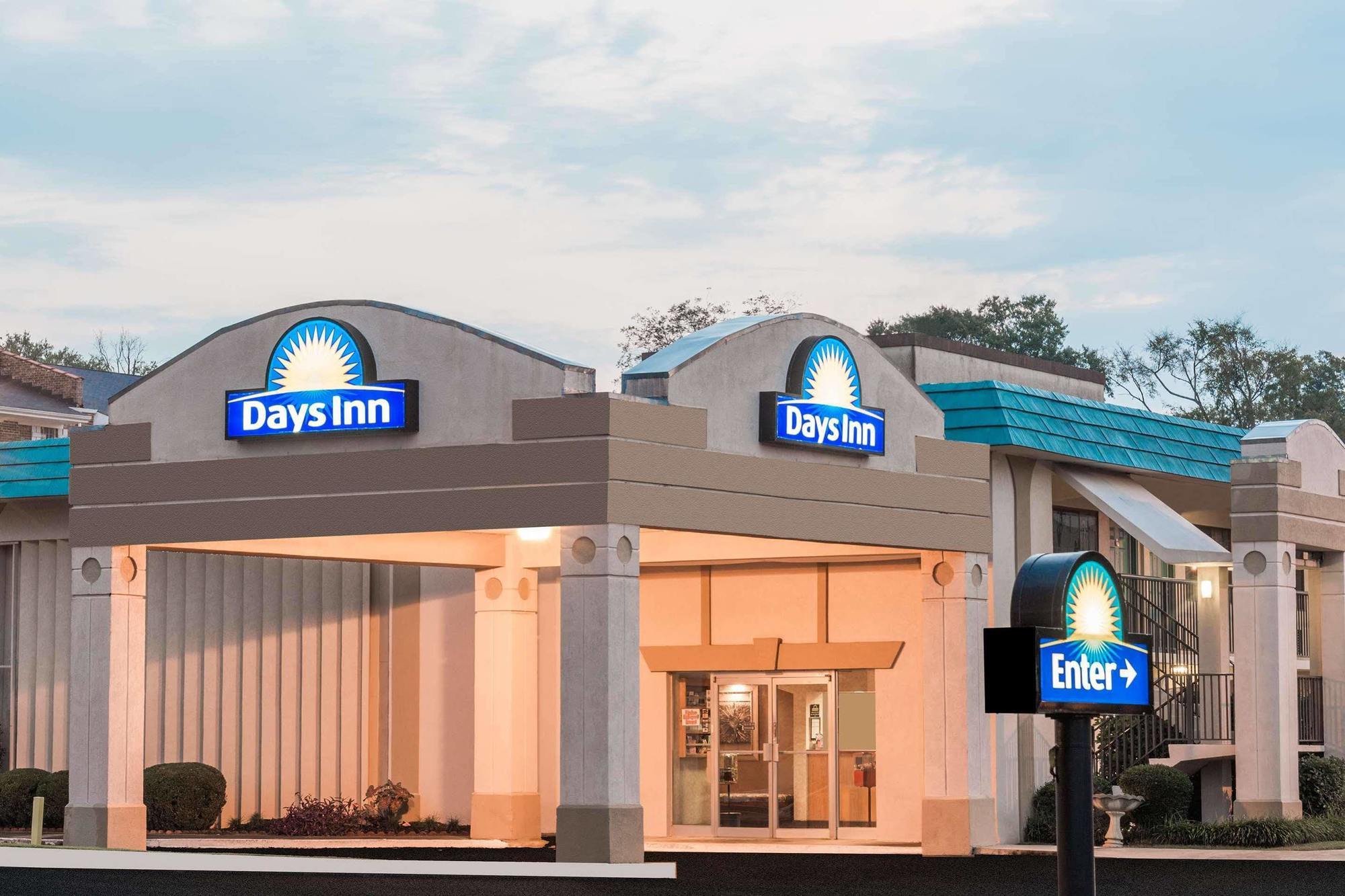 Days Inn By Wyndham Αθήνα Εξωτερικό φωτογραφία